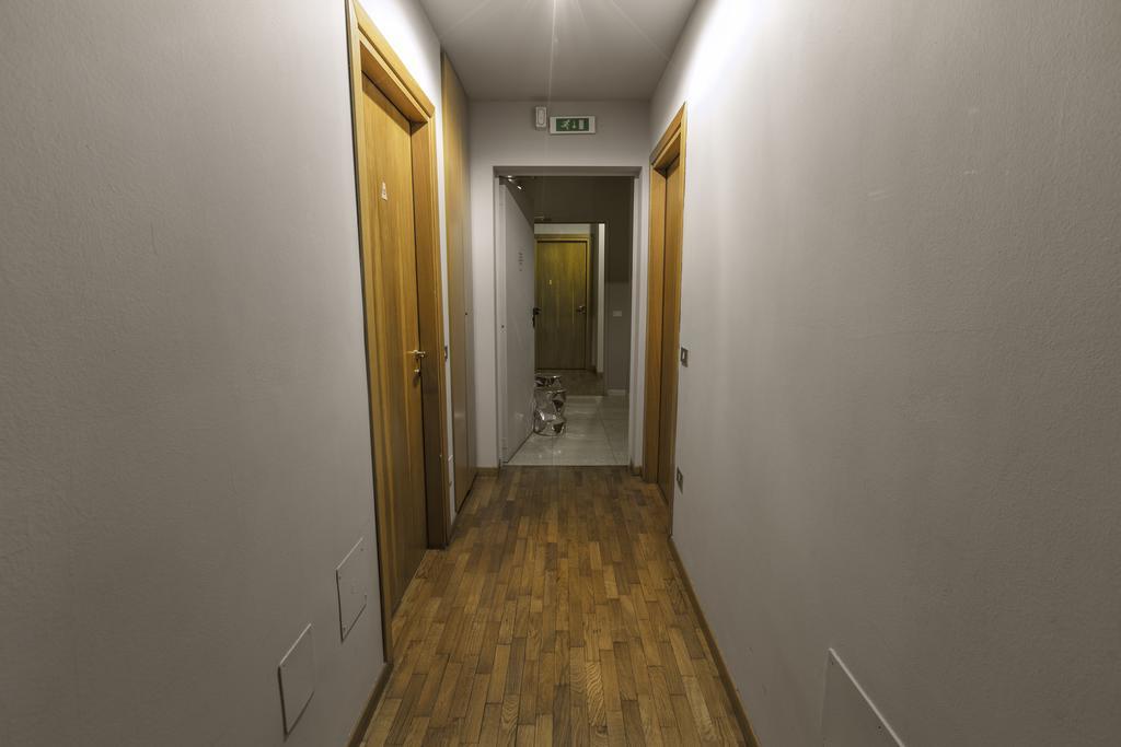 Capo Horn Hotel Darfo Boario Terme Bagian luar foto